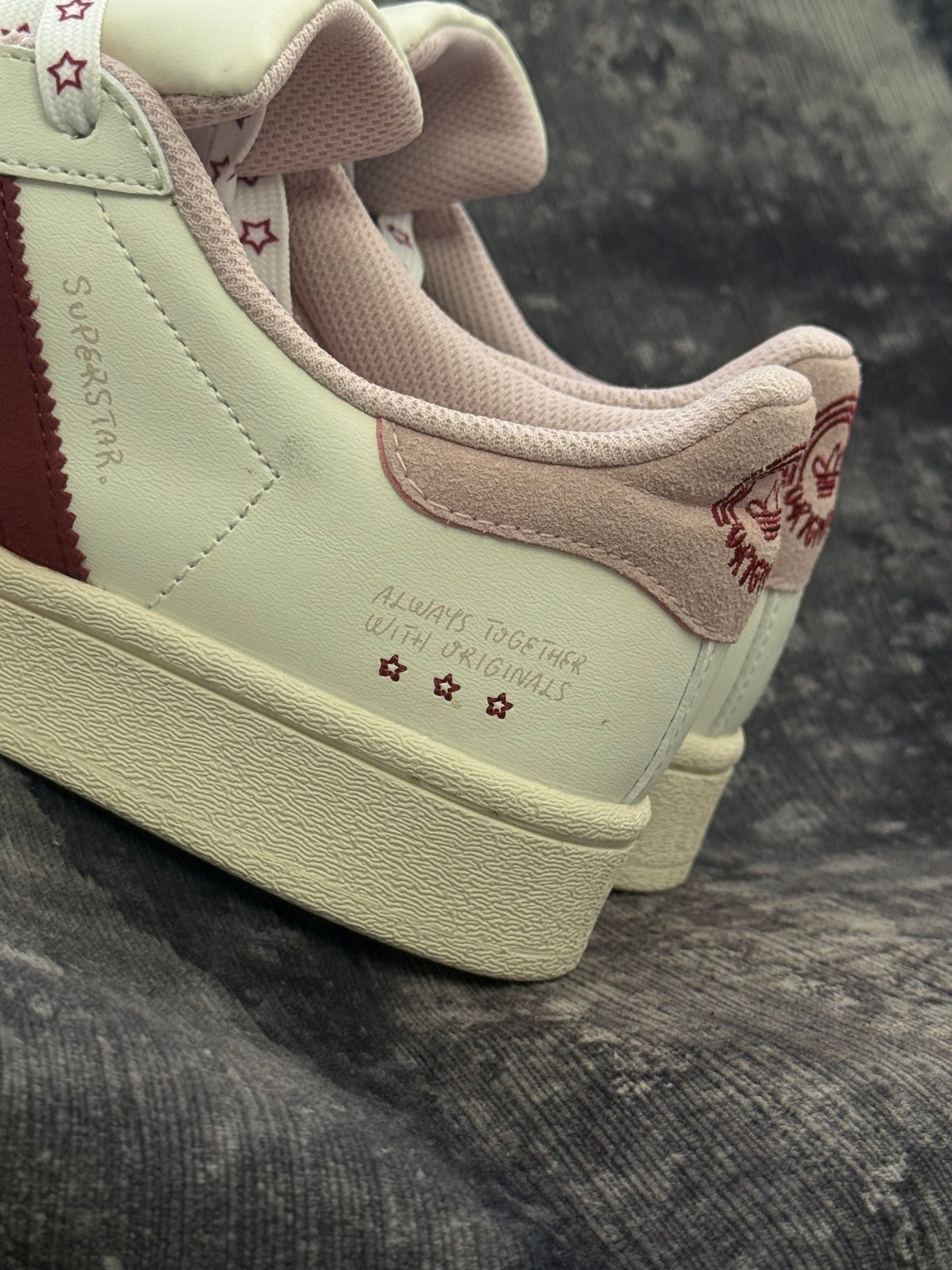 Adidas Superstar Corazones