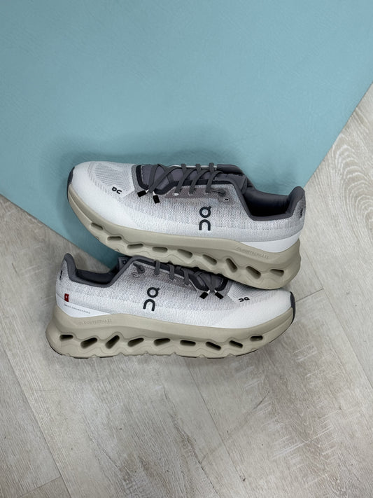 On Running Cloud