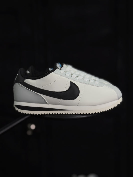 Nike Cortez