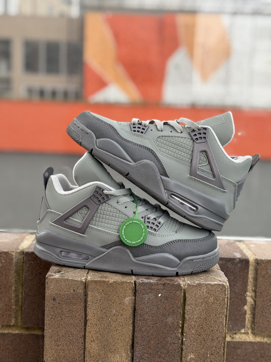 Jordan Retro 4