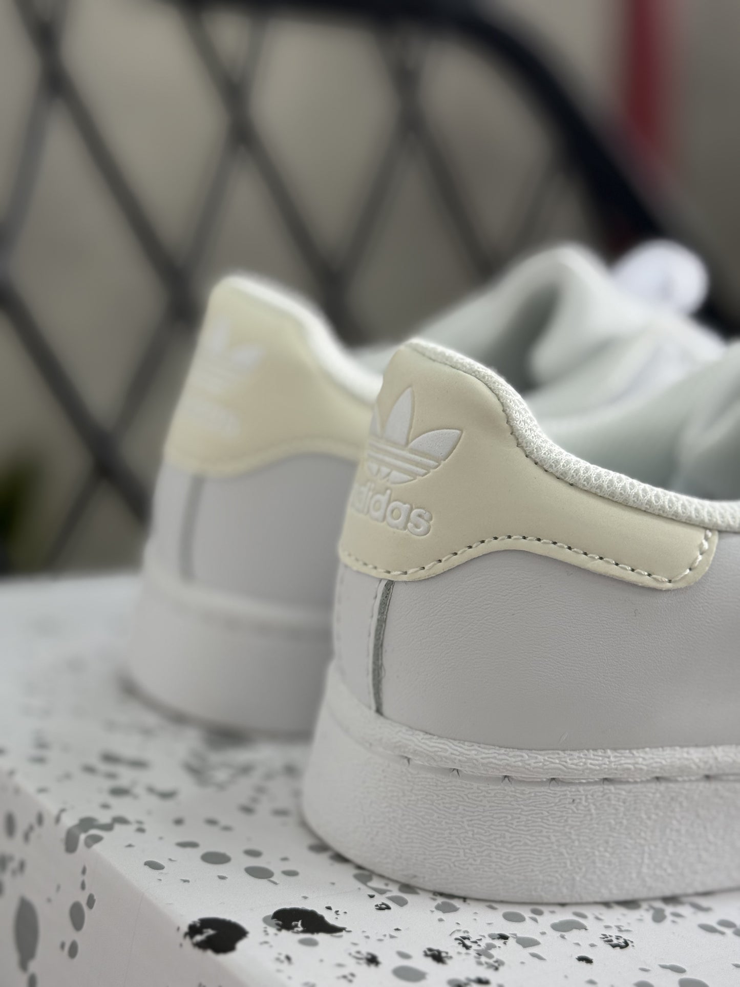 Adidas SuperStar TripleWhite