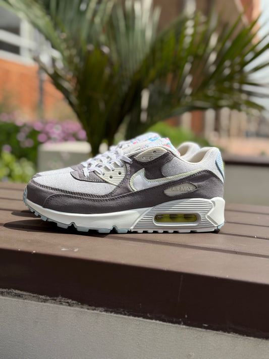 Nike Air Max 90