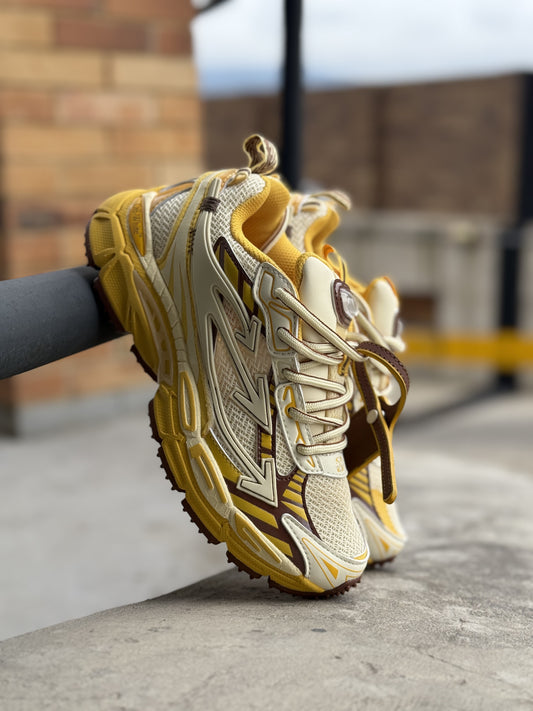 Off White Be Right Back