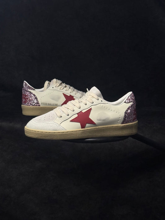 Golden Goose Young Ball Star con estrella de glitter rojo