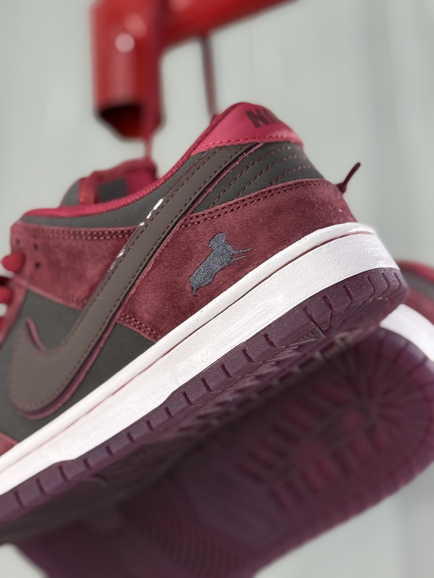 Nike Sb Dunk Low Burgundy