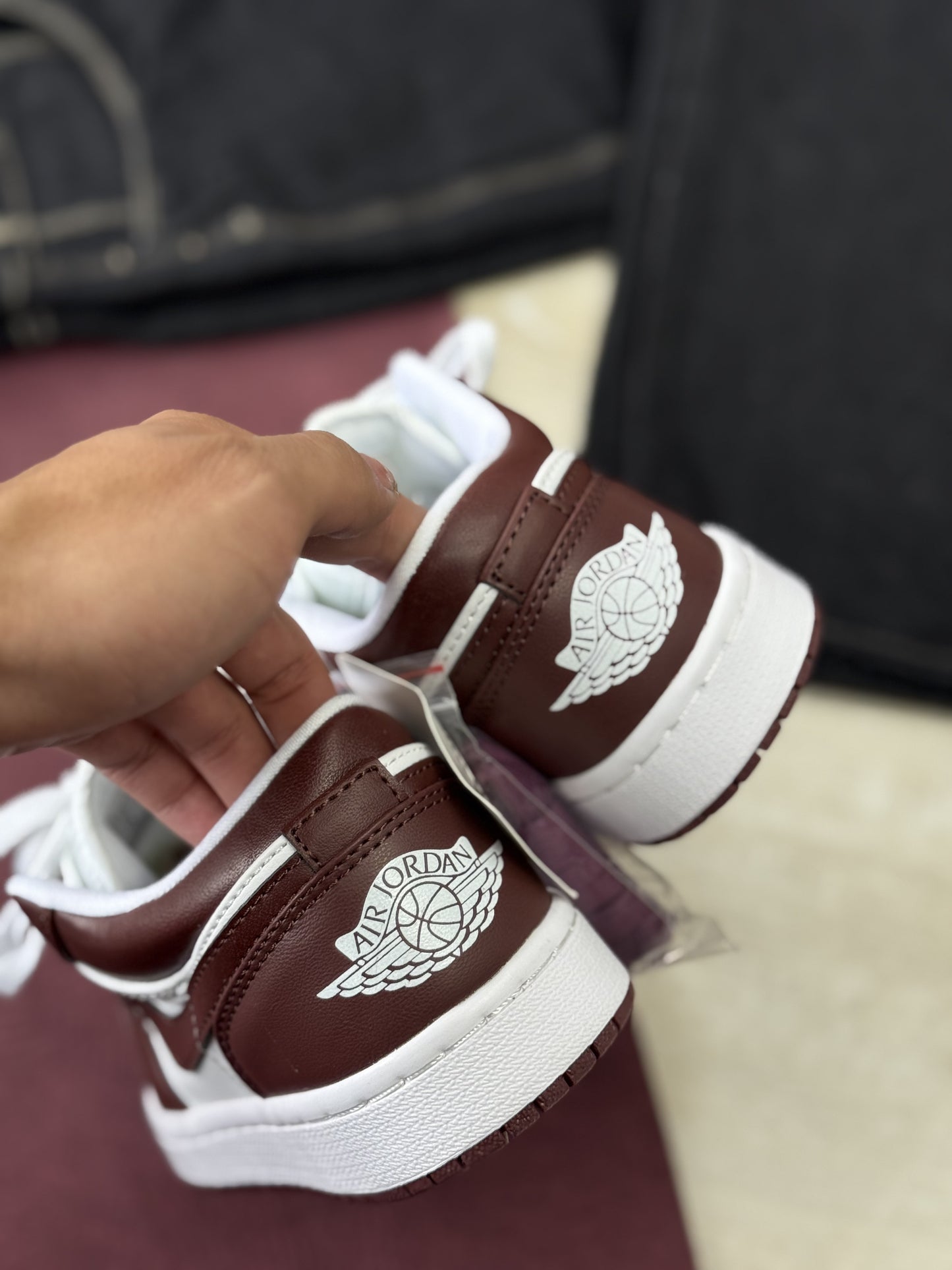 Nike  Jordan 1 Low Burgundy/White