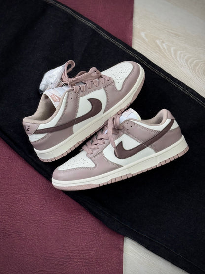 Nike Dunk Low Rose Whisper / Pink