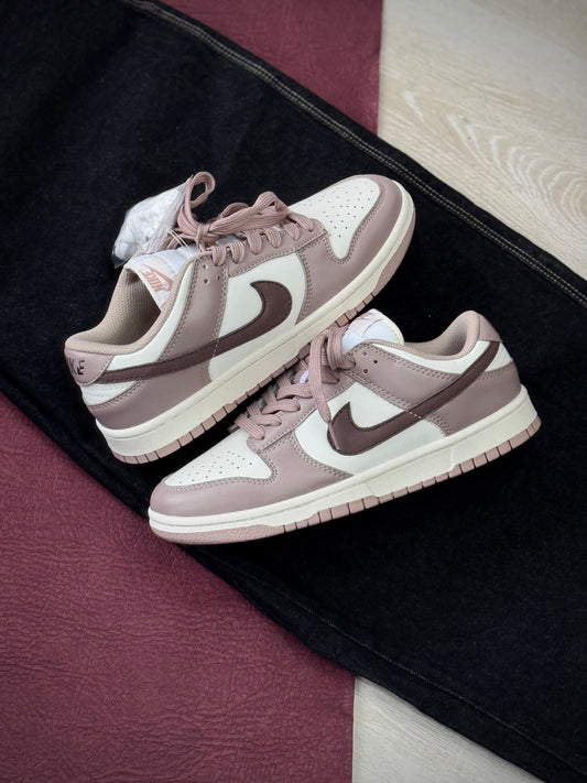 Nike Dunk Low Rose Whisper / Pink