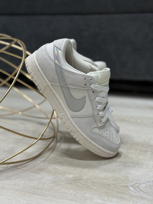 Nike Dunk Low Light Bone / Hueso Perlado