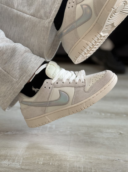 Nike Dunk Low Light Bone