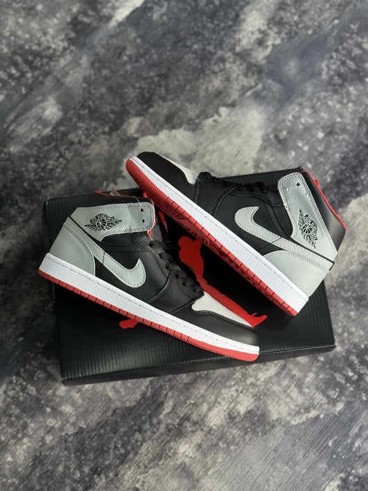 Jordan Tenis Jordan 1 Mid Bred Shadow |