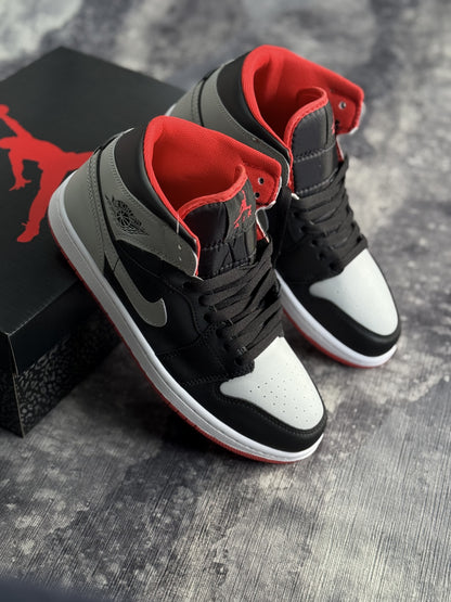 Jordan Tenis Jordan 1 Mid Bred Shadow |
