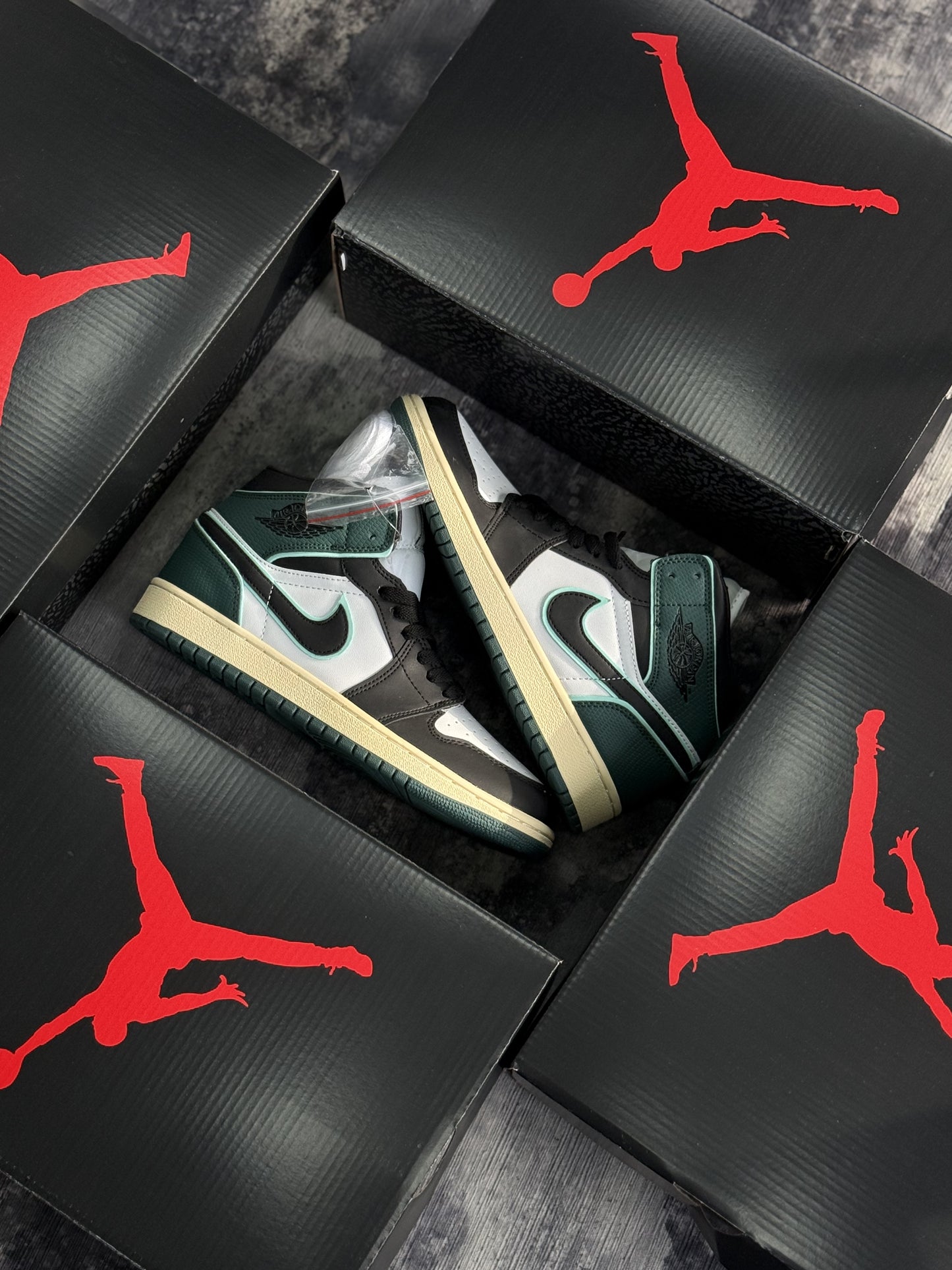 Nike Moda Air Jordan 1 Mid