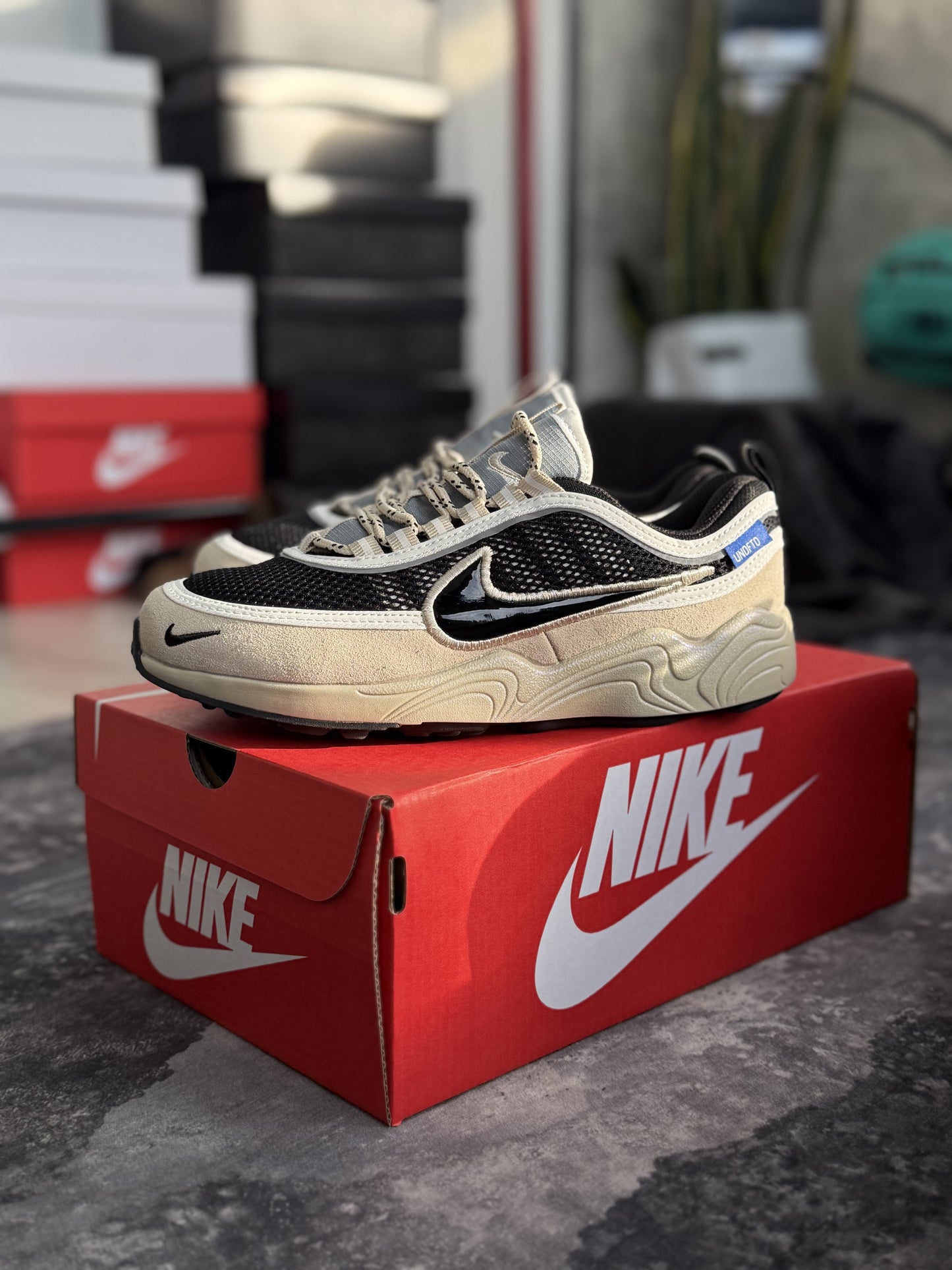 Air Zoom Spiridon x UNDEFEATED 'Phantom