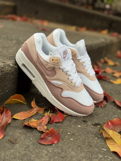 Descubre los Nike Air Max 1 “Soft Pink Beige”,
