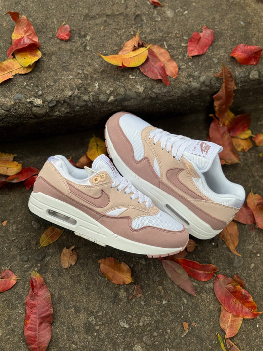 Descubre los Nike Air Max 1 “Soft Pink Beige”,
