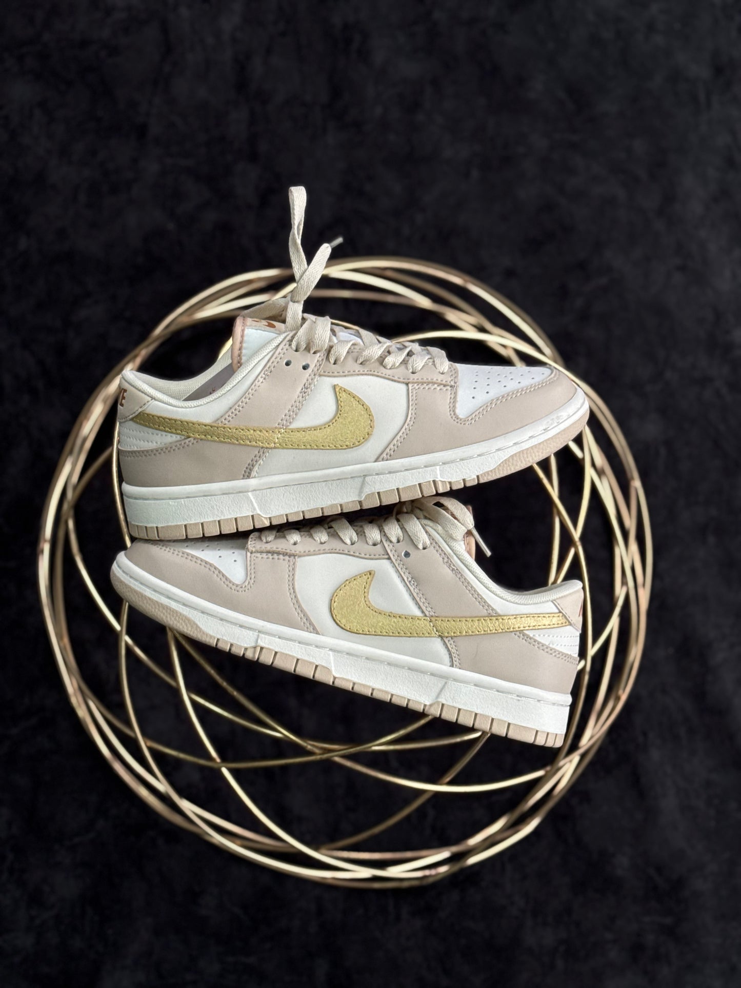 Nike Dunk Low Phantom Metallic Gold