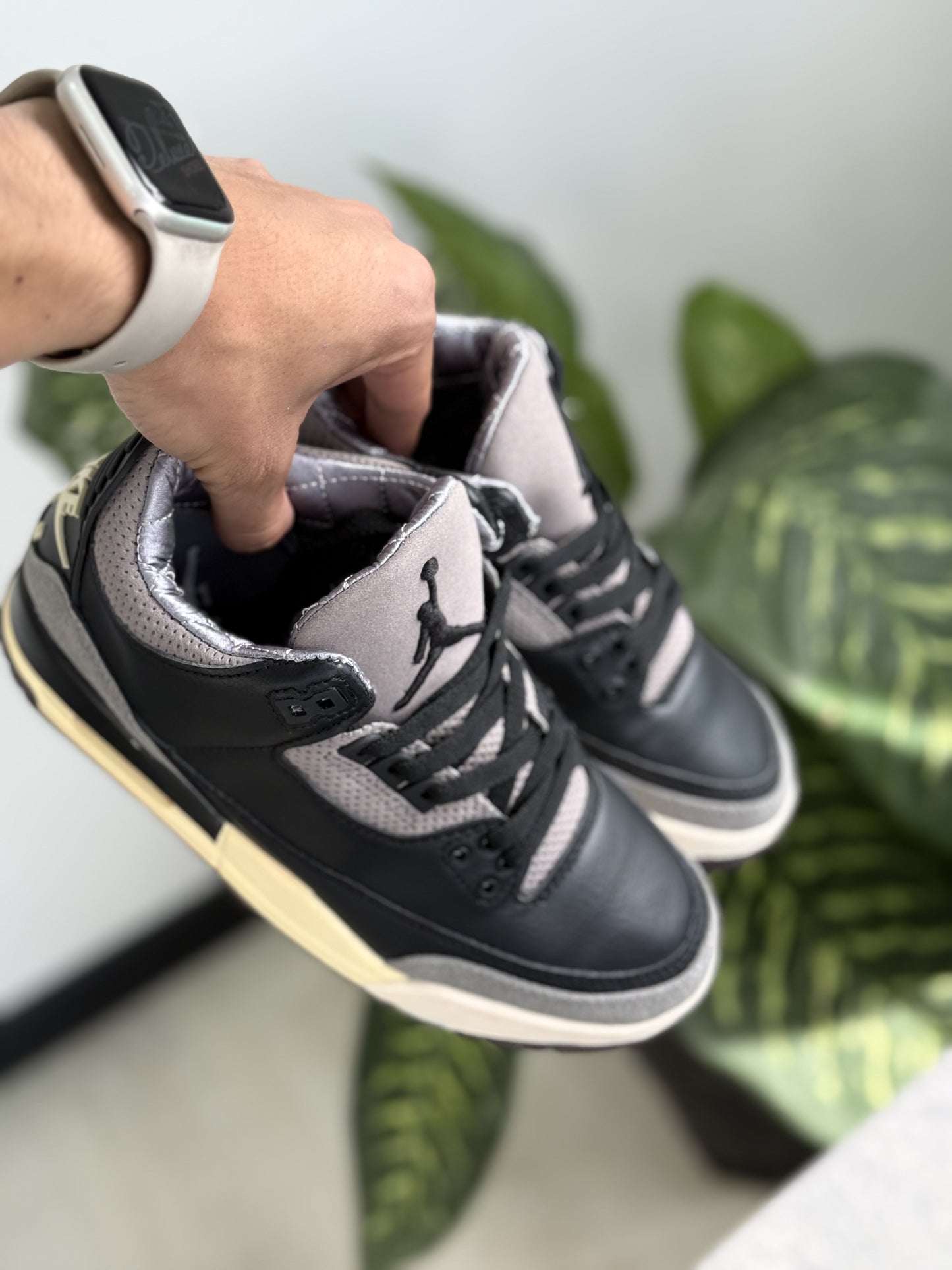 Air Jordan 3 Retro SP x A Ma Maniére (Black)