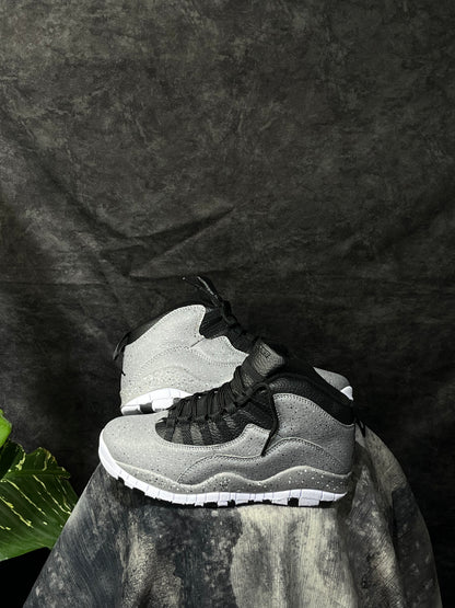 Air Jordan 10 Retro Light Smoke Grey