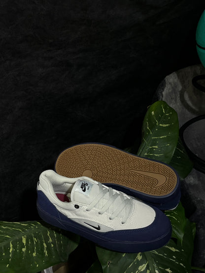 Tênis Nike SB Malor TE Bege/Azul Marinho