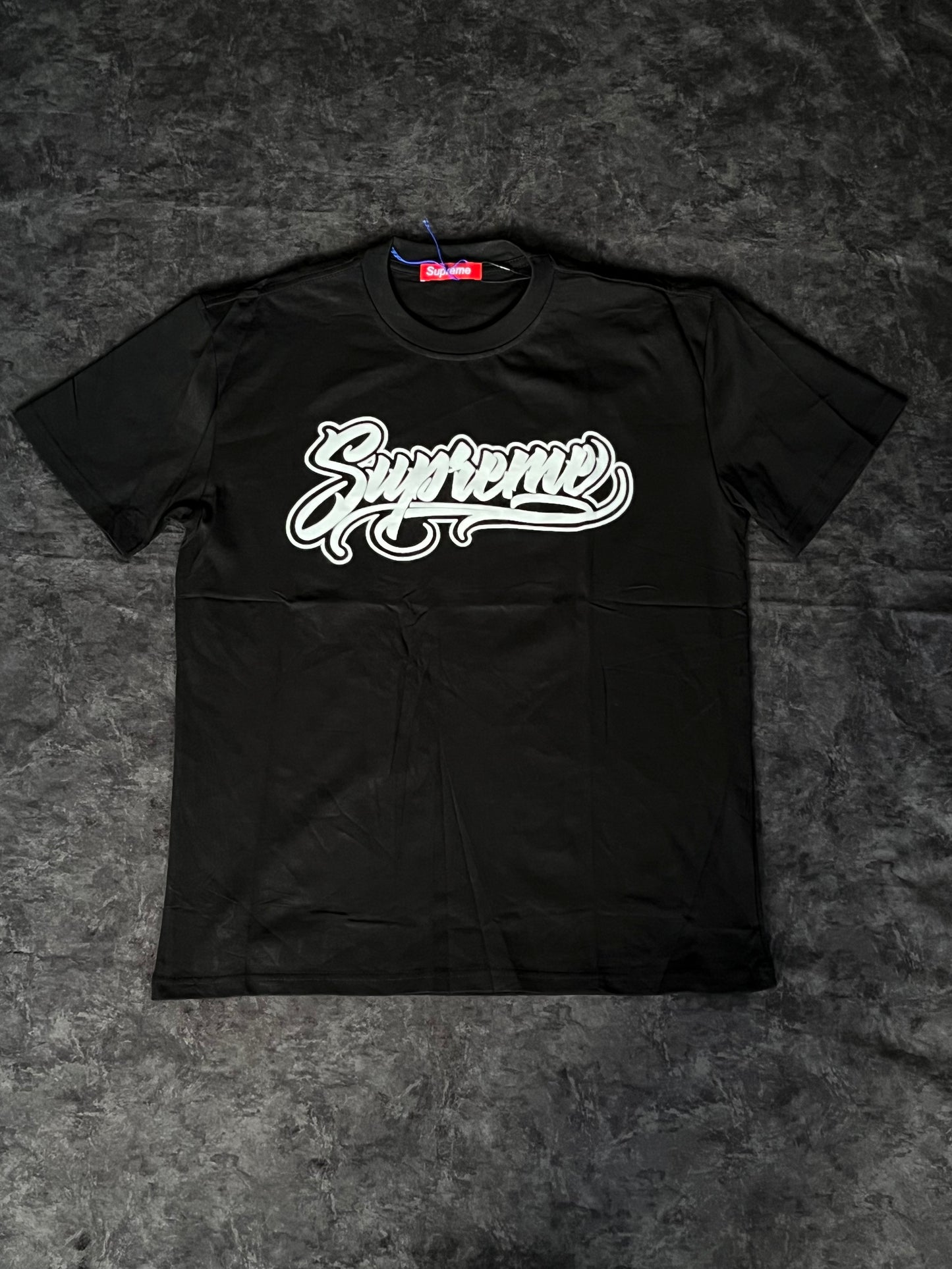 Camiseta Supreme Script Negra