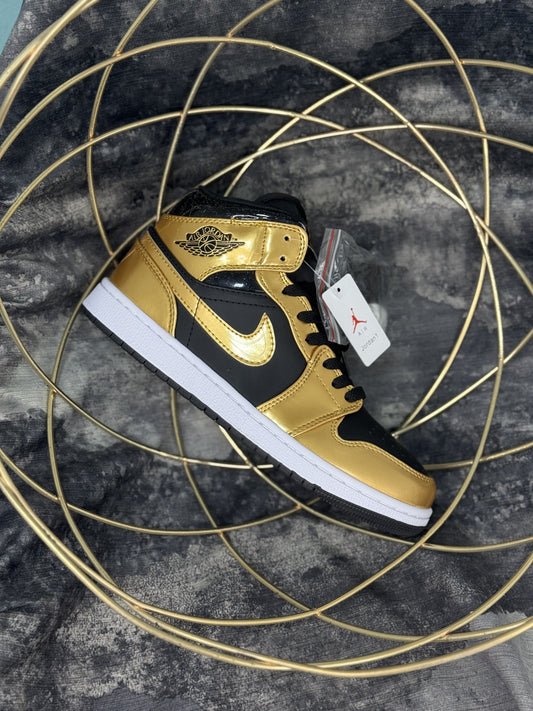 Air Jordan 1 Mid