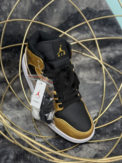 Air Jordan 1 Mid