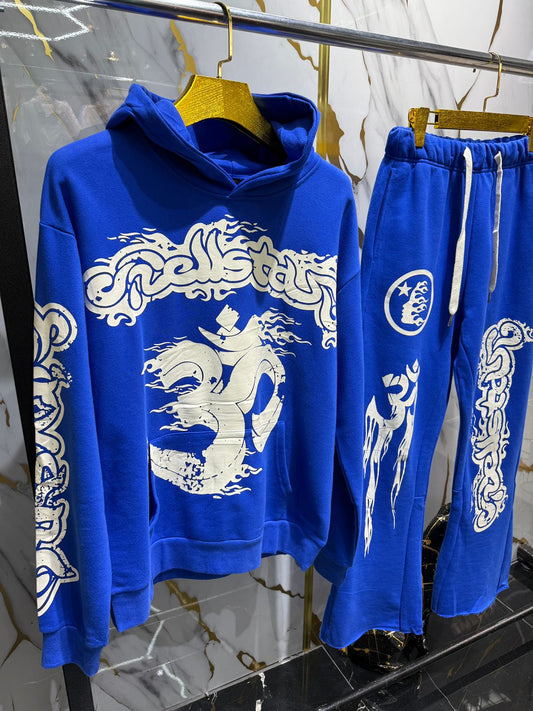 jogger azul eléctrico con capucha y pantalón tipo jogger