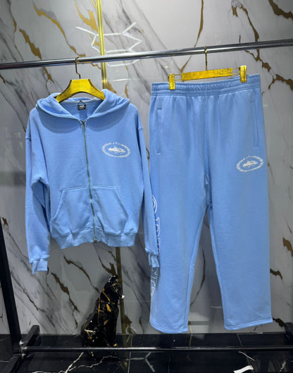 Conjunto jogger deportivo azul claro