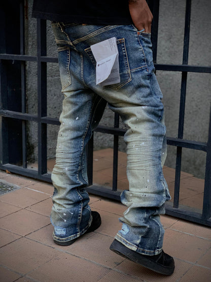 Jean tie-dye en tonos azul