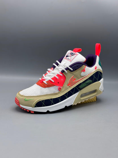 Nike Air Max 90 Trail Team Gold